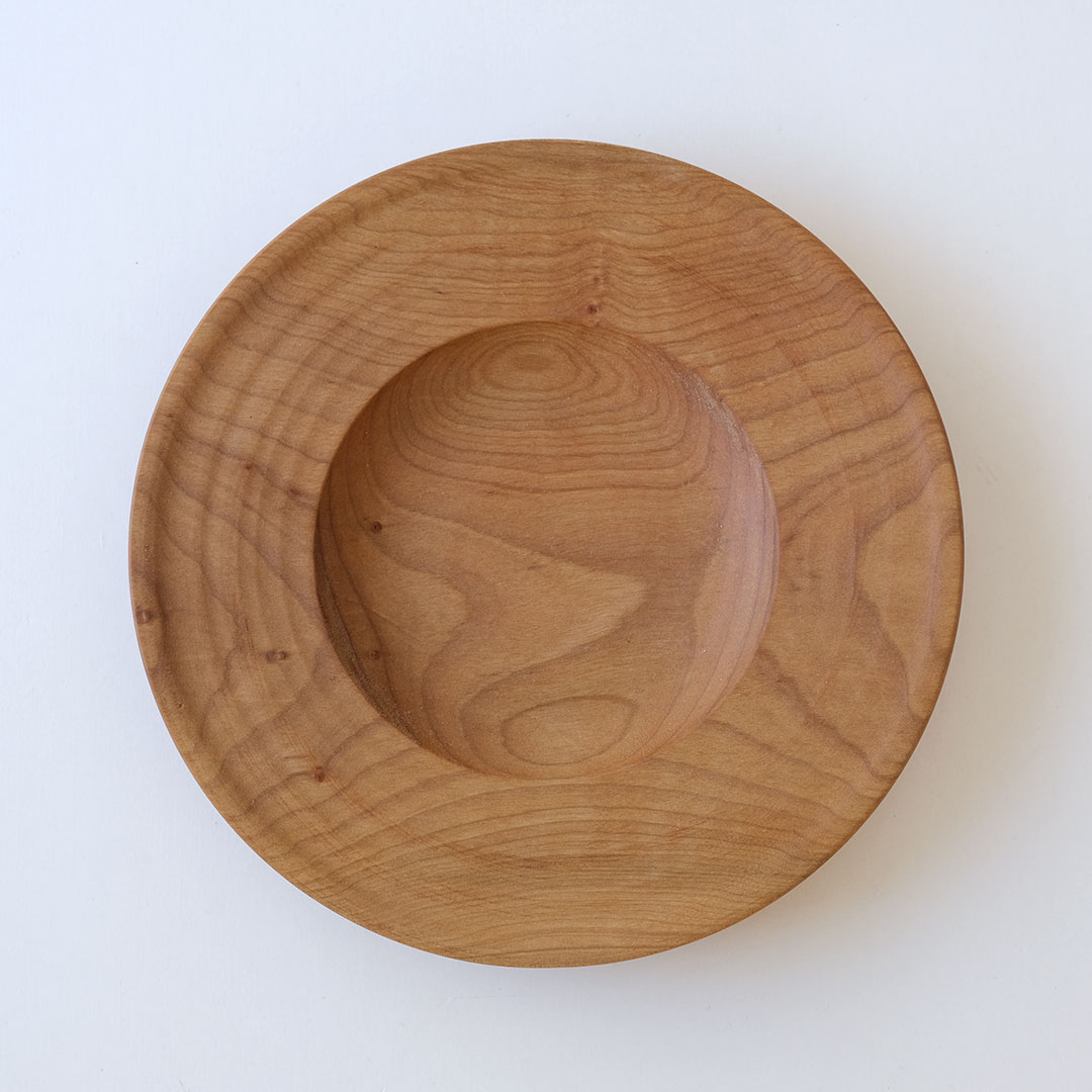 中国美術　釣窯皿　木箱付　幅約21.5㎝　東Y7-0603⑥トヒチサ 中国明時代 七官青磁魚図皿 木箱付 直径21.8㎝ 東Y7-0903⭐︎2F