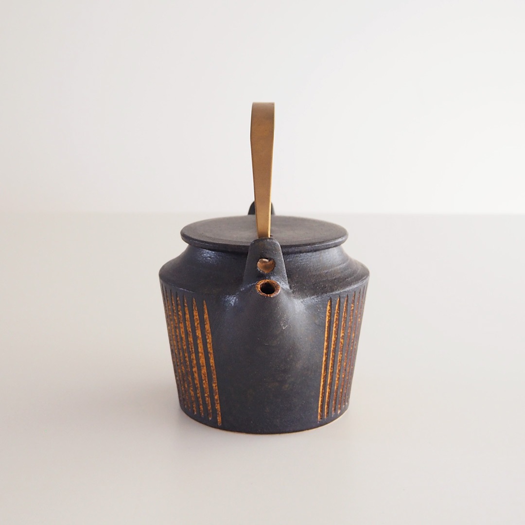 Ŵ��/��﫥ϥ�ɥ�ݥå�/M