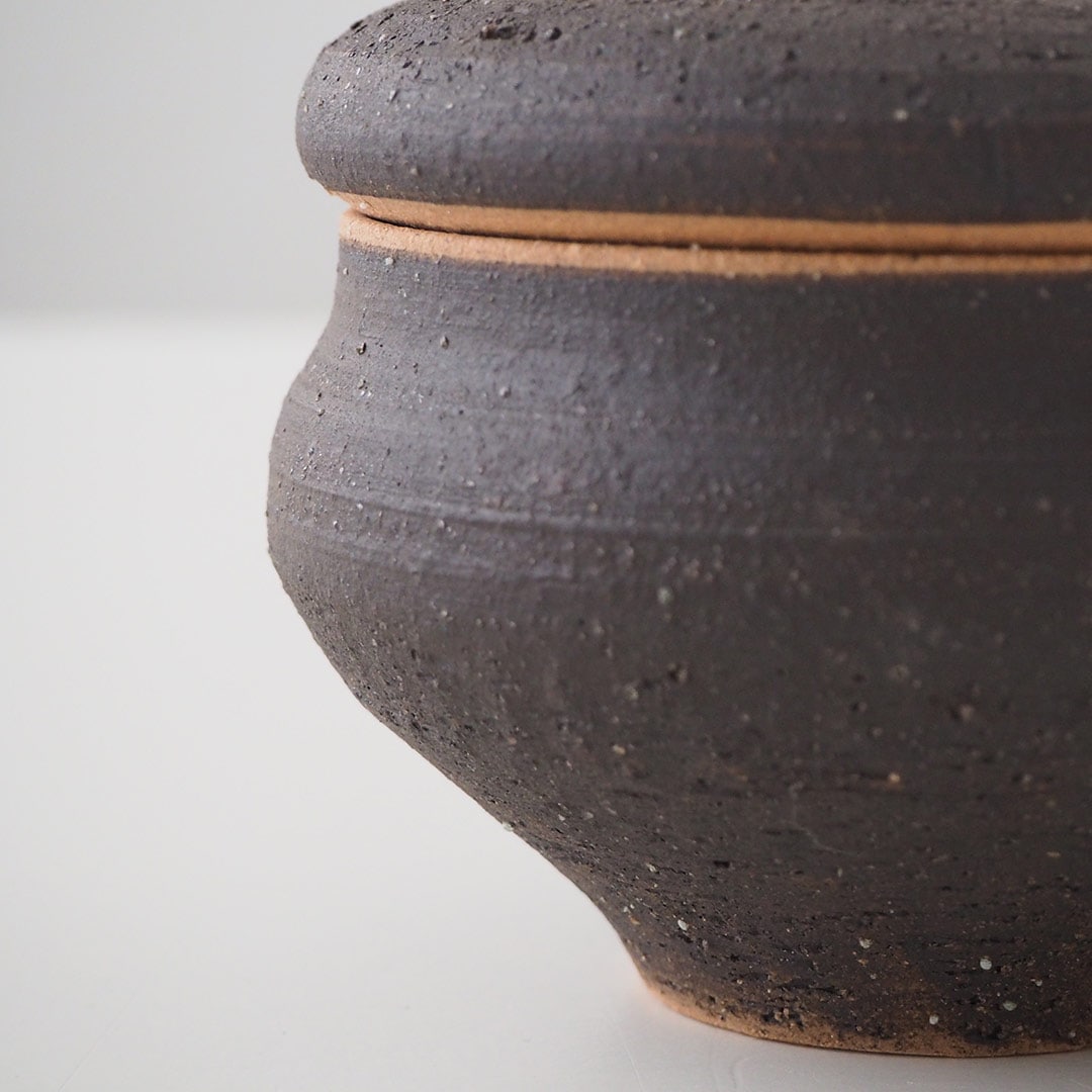 【新品未使用】acne pottery studio 文鳥　壺 砂殻文様耳付壺 @921gallery 展示情報を更新しました