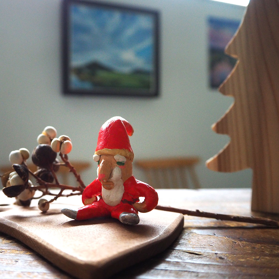 サンタクロース/小【一点物】 | カントリーチェア | 糸島くらし×ここの