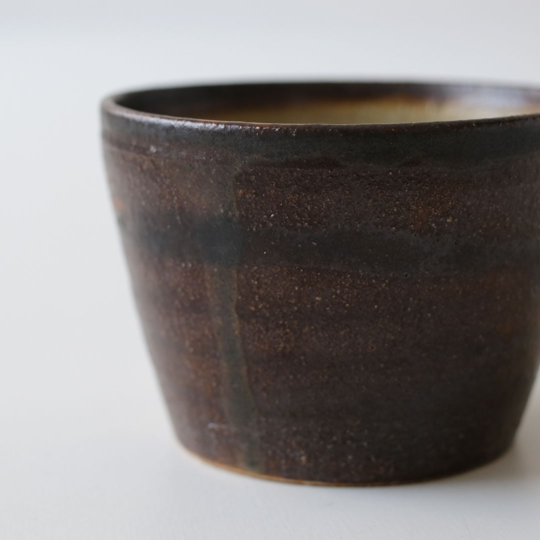 蕎麦猪口/ねこ | acne.pottery.studio | 糸島くらし×ここのき 公式通販
