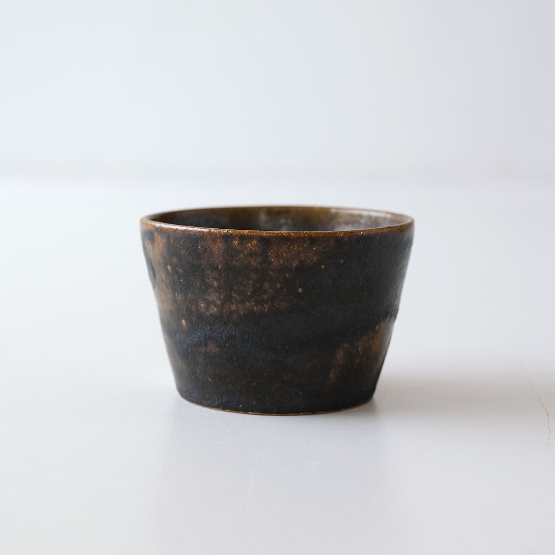 蕎麦猪口/ねこ | acne.pottery.studio | 糸島くらし×ここのき 公式通販