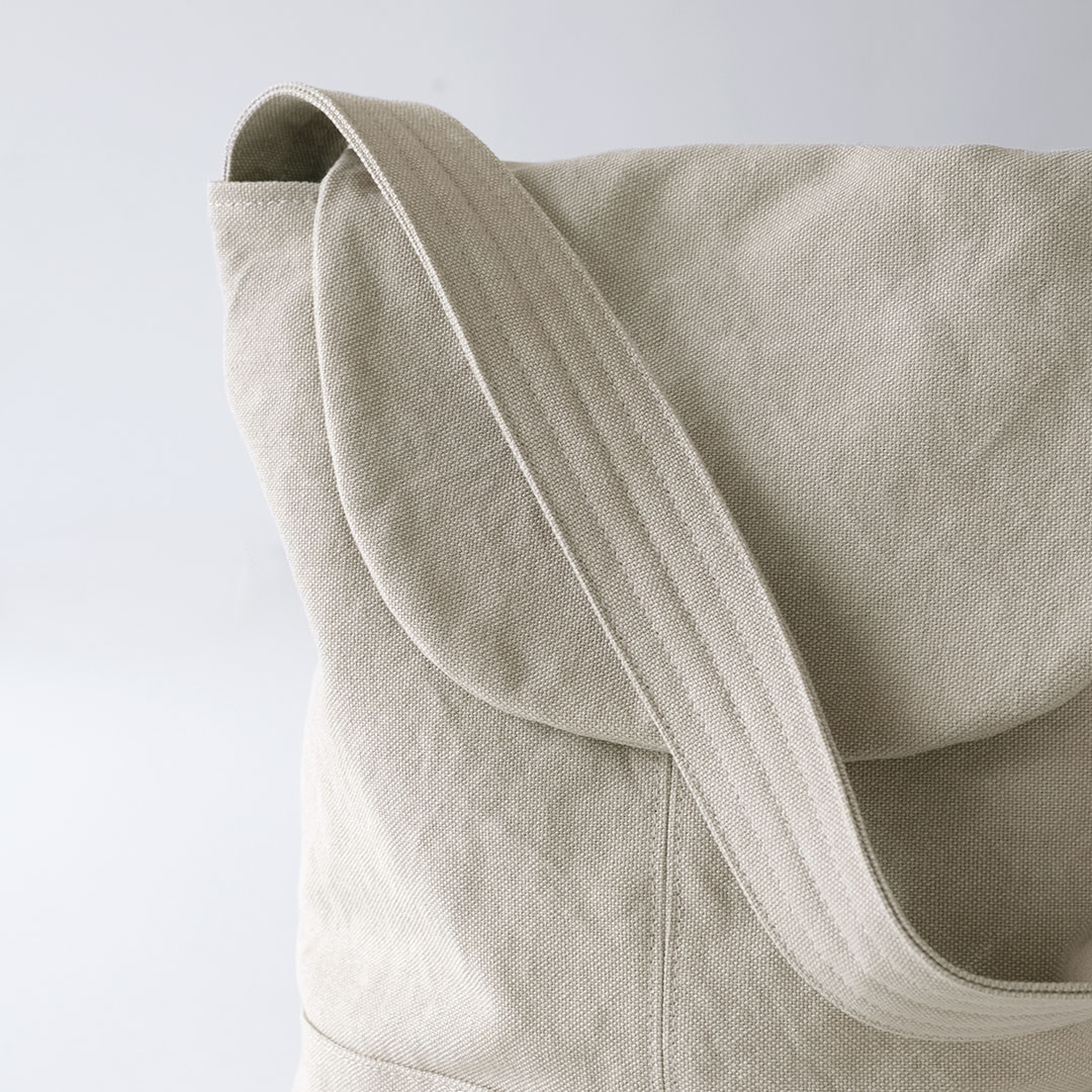 OVAL BAG/����