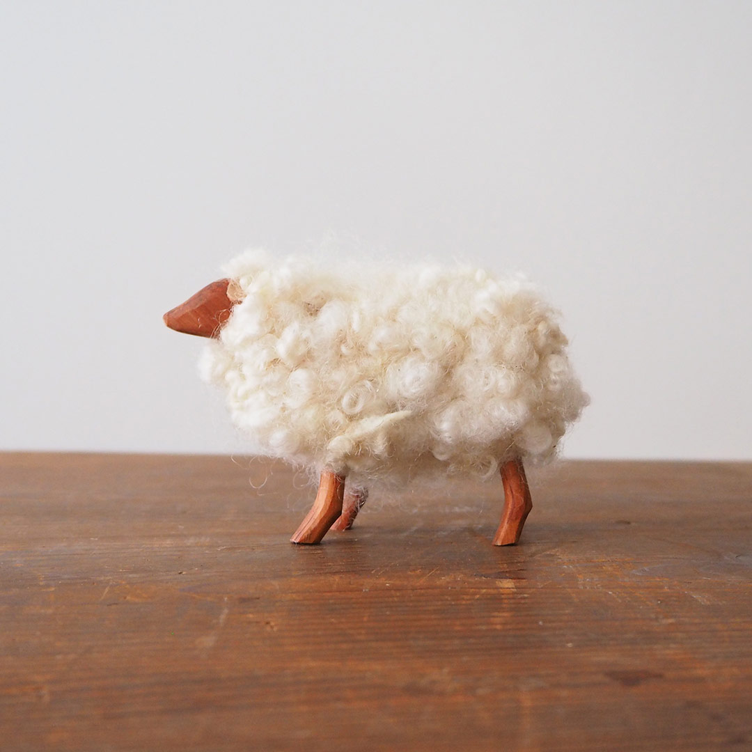Chitaさん専用 羊の置物 羊の置物⁄白⁄小 | コリデール |