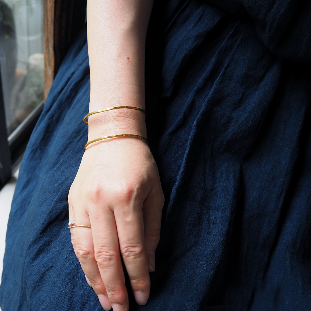 バングル/hug/真鍮【受注生産】 | freckle(フレックル) | 糸島くらし