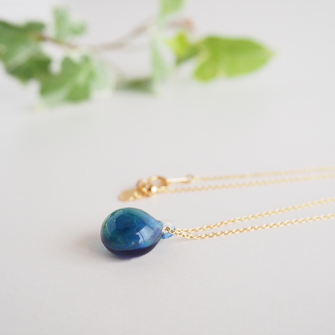 �ϵ忧�Υͥå��쥹��The EARTH