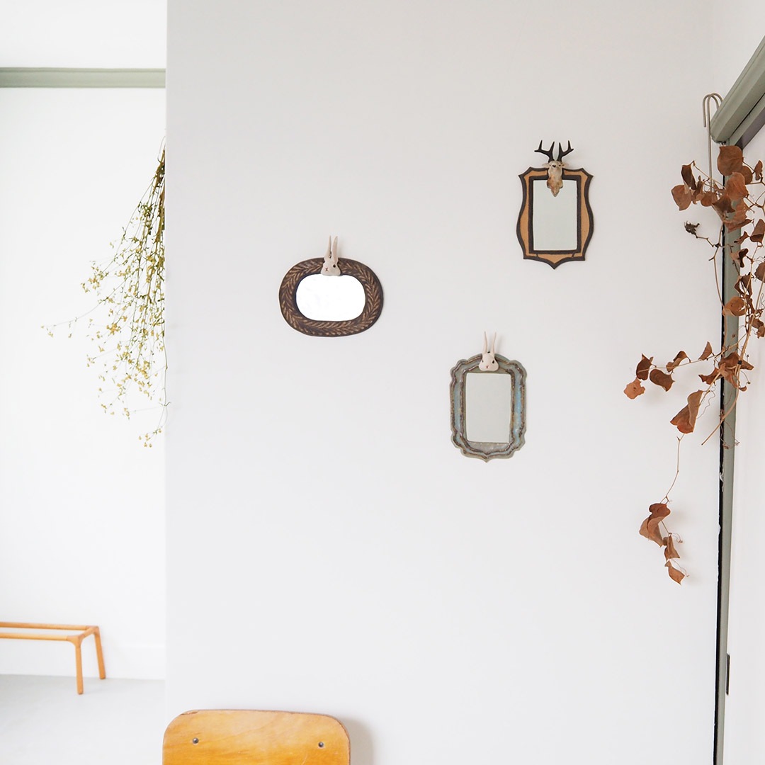 羊の壁掛け鏡 | acne.pottery.studio | 糸島くらし×ここのき 公式通販