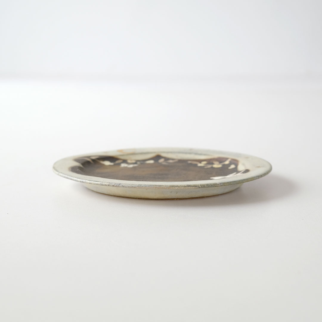 うさぎのプレート/18cm | acne.pottery.studio | 糸島くらし×ここのき