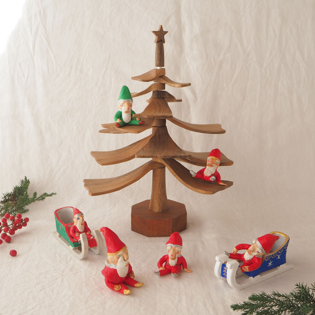 サンタクロース(小)/緑 | カントリーチェア | 糸島くらし×ここのき