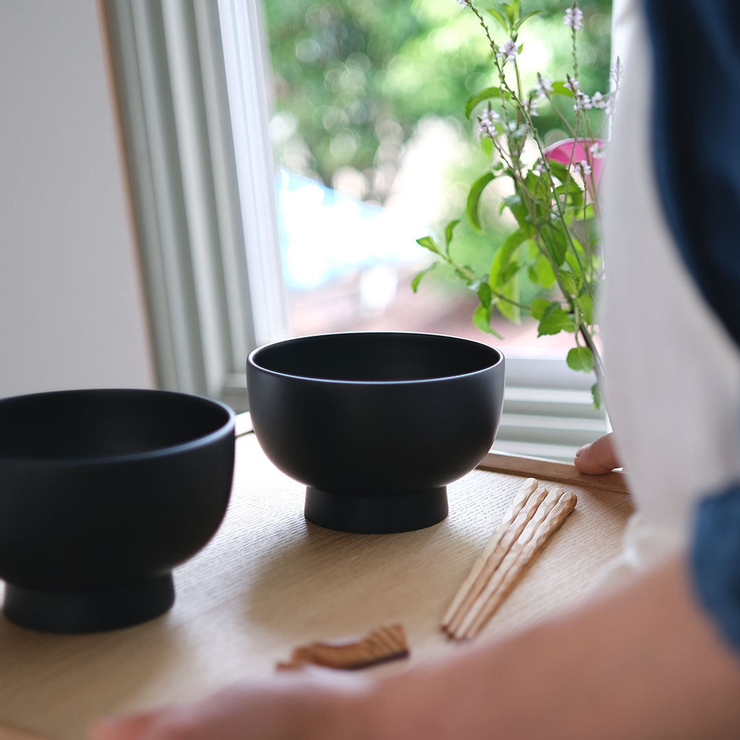 木のお椀/墨黒/特大 | 工房 雲 | 糸島くらし×ここのき 公式通販サイト