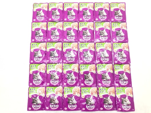 【訳あり】30個セット！カルカン まぐろ・たい入り 70g 成猫 ◆賞味期限 2025年8月