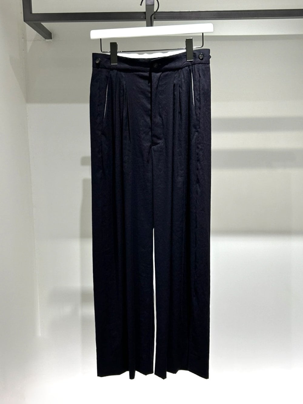 【SALE】Villd(ヴィルド) linen blend tuck pants
