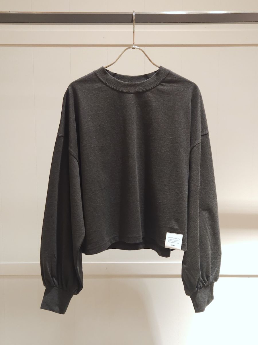 HYKE(ハイク) CROPPED LONG-SLV TEE BIG FIT