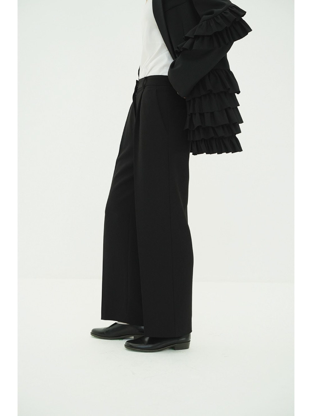 CLANE(クラネ) 2WAY TUCK STRAIGHT PANTS