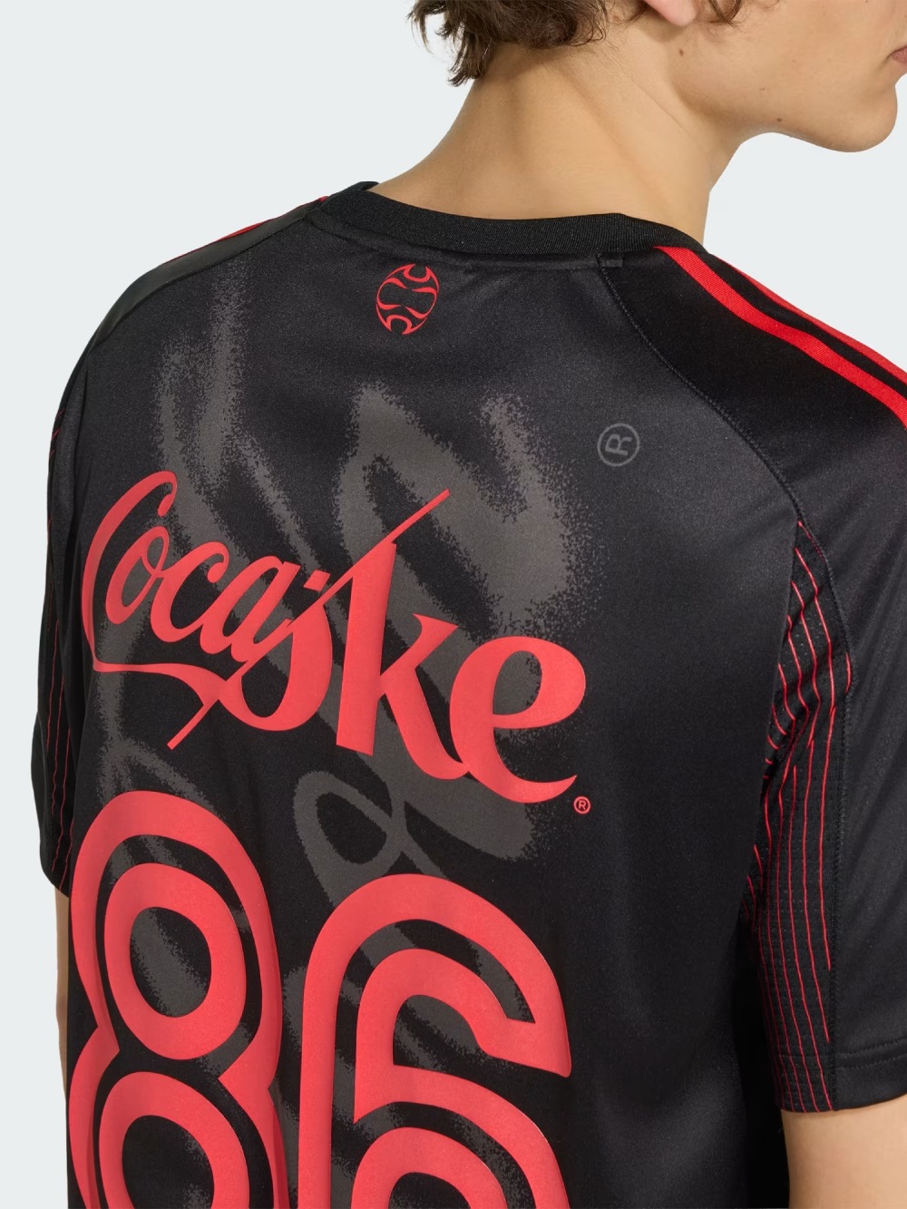 adidas Originals(アディダスオリジナルス) TEAMGEIST 26 JERSEY COCA COLA