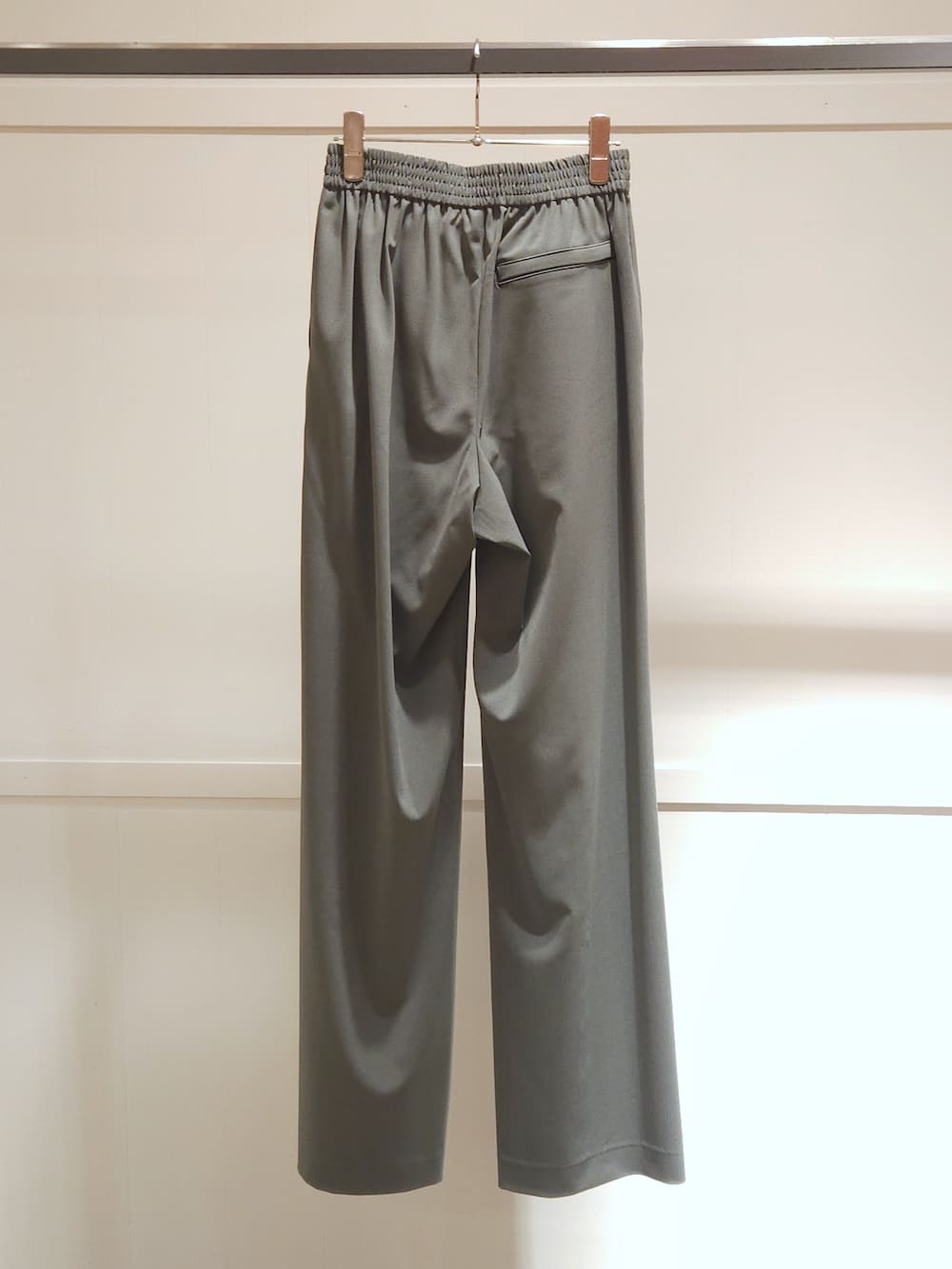 HYKE(ハイク) STRETCH WIDE LEG PANTS