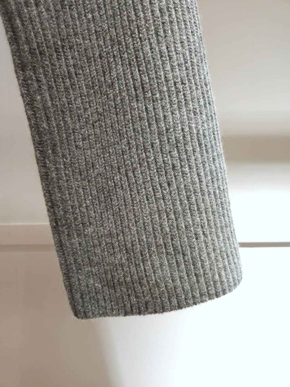 HYKE(ハイク) RIBBED-KNIT WOOL CROPPED BOLERO