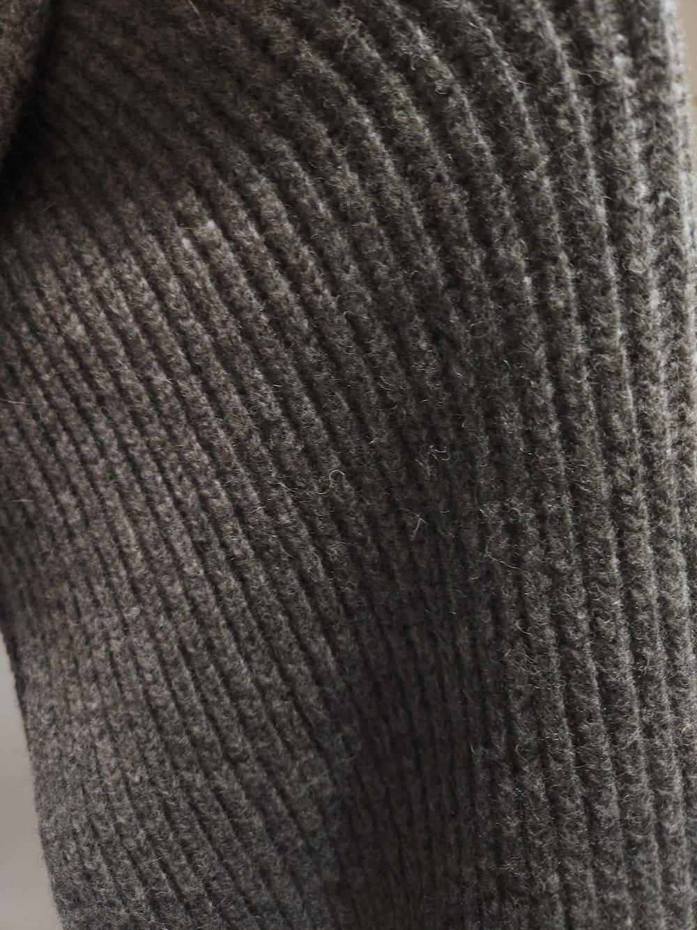 HYKE(ハイク) RIBBED-KNIT WOOL CROPPED BOLERO