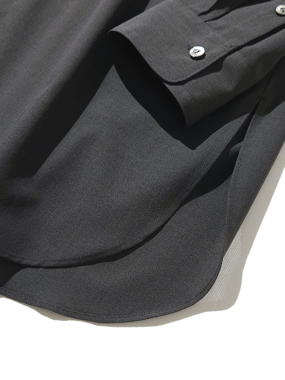 IRENISA(˥) MIDDLE LENGTH SHIRT