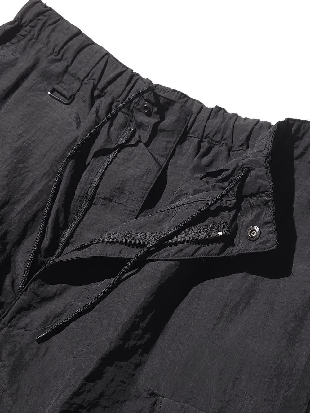 YOKE(ヨーク) LIGHT NYLON TASLAN MULTI POCKETS UTILITY BLOUSON
