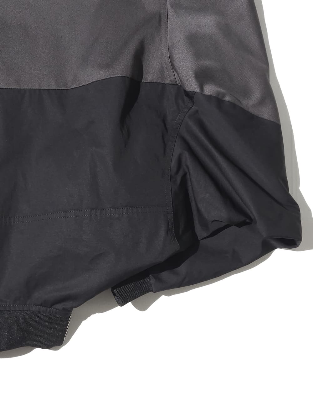 MM6 Maison Margiela(エムエムシックスメゾンマルジェラ) ミラード ツートーン ジップジャケット