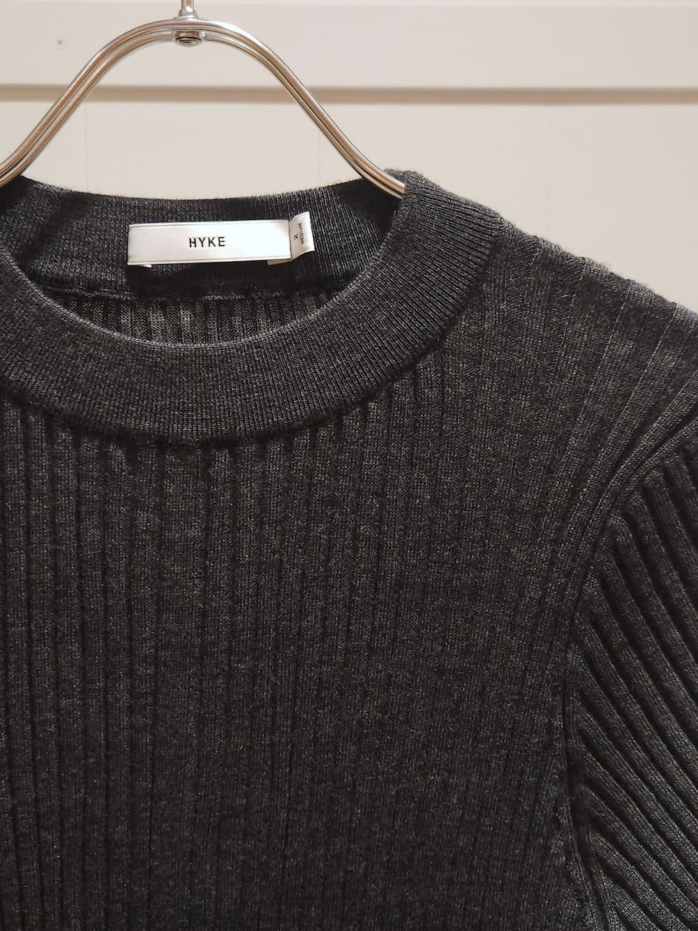 HYKE(ハイク) WIDE RIBBED SWEATER