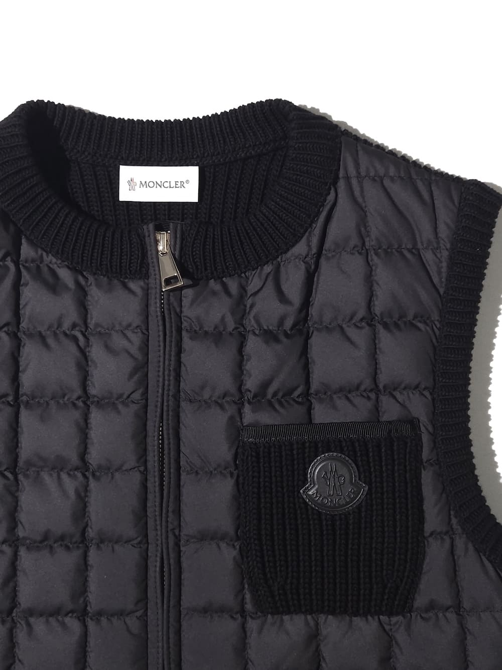 MONCLER(モンクレール) ベスト