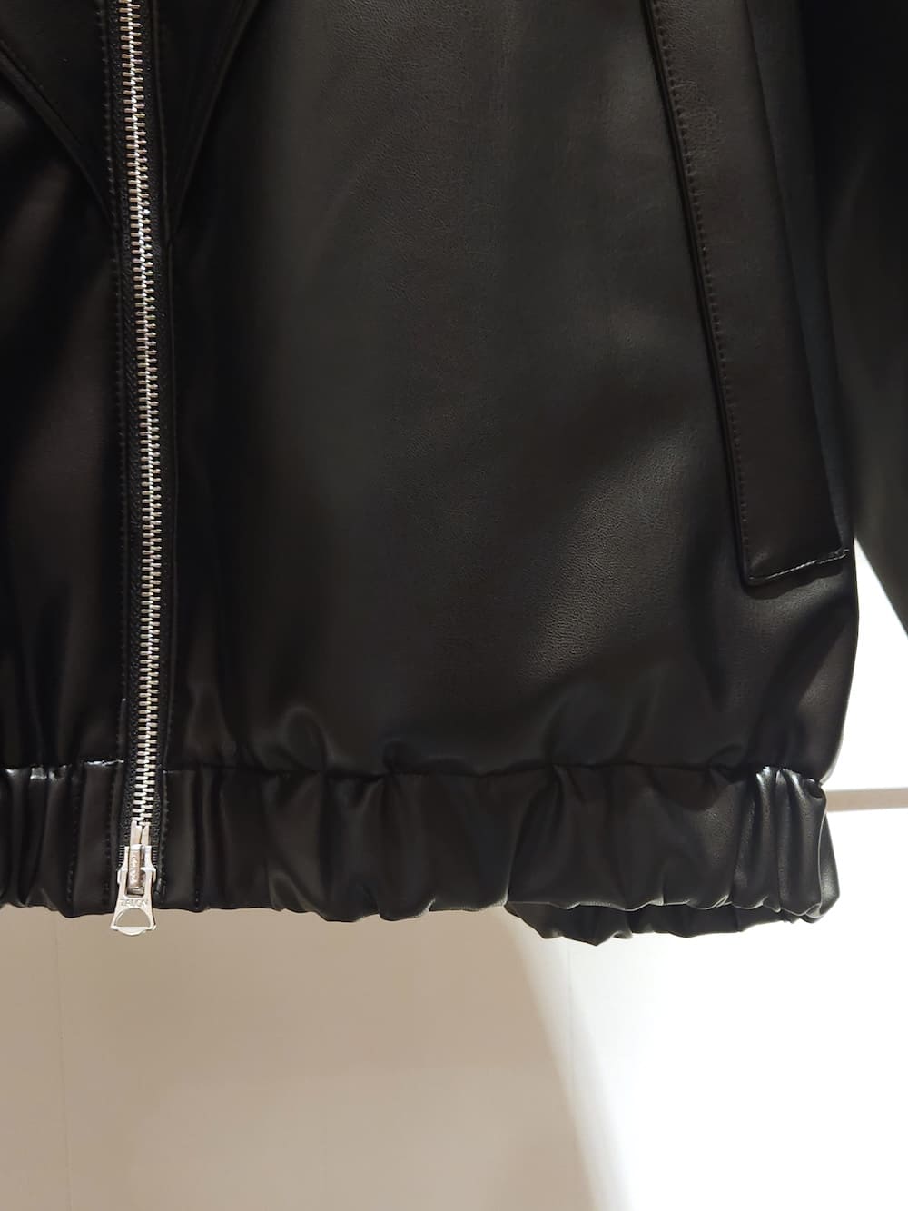 HYKE(ハイク) FAUX LEATHER JACKET