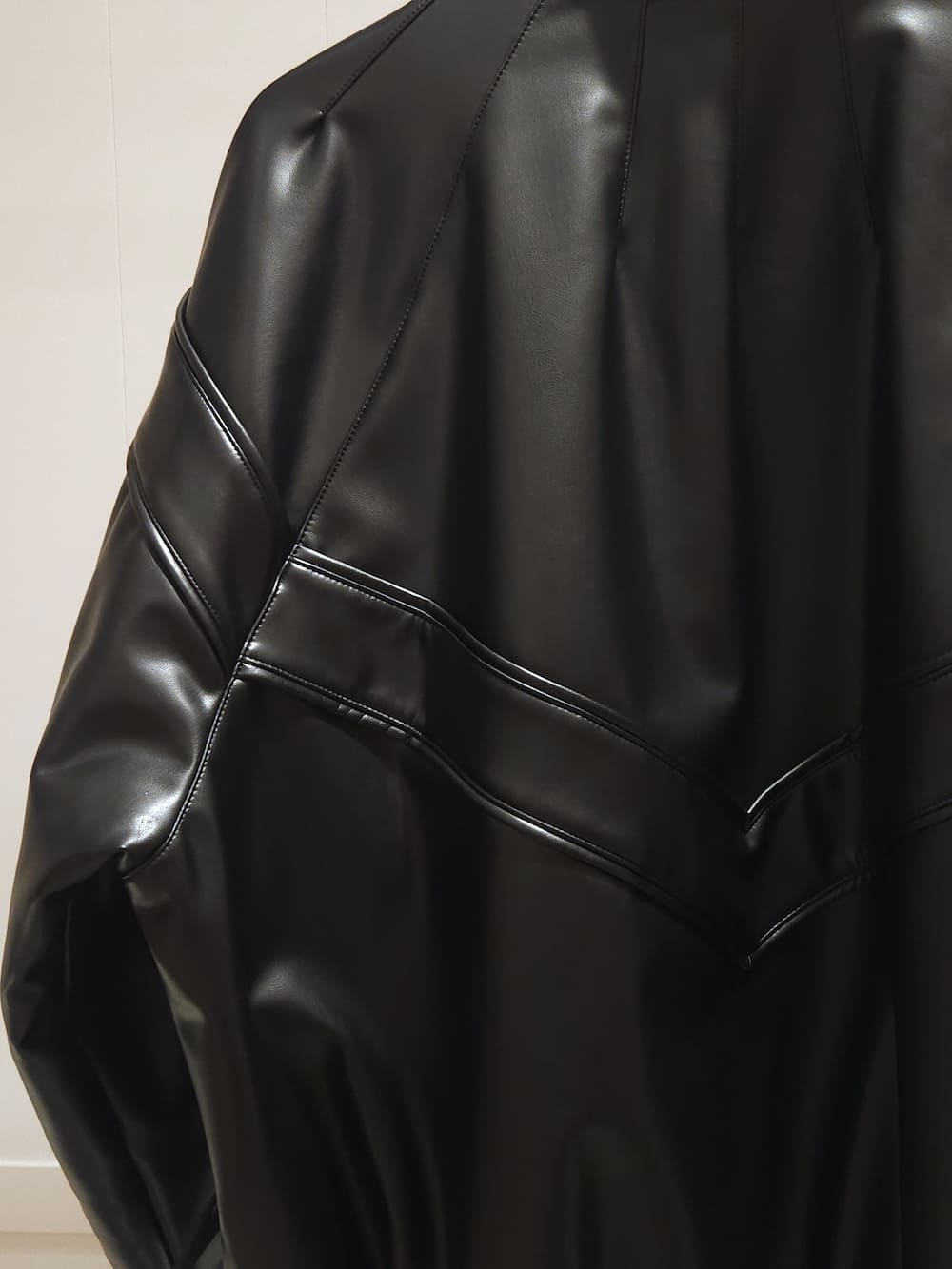 HYKE(ハイク) FAUX LEATHER JACKET