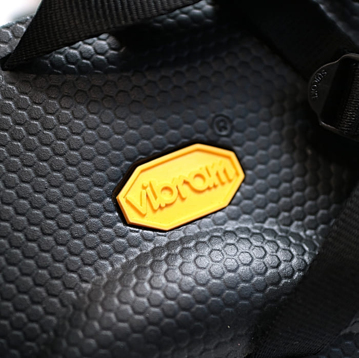 【SALE】SUICOKE(スイコック) TOSSHI-V