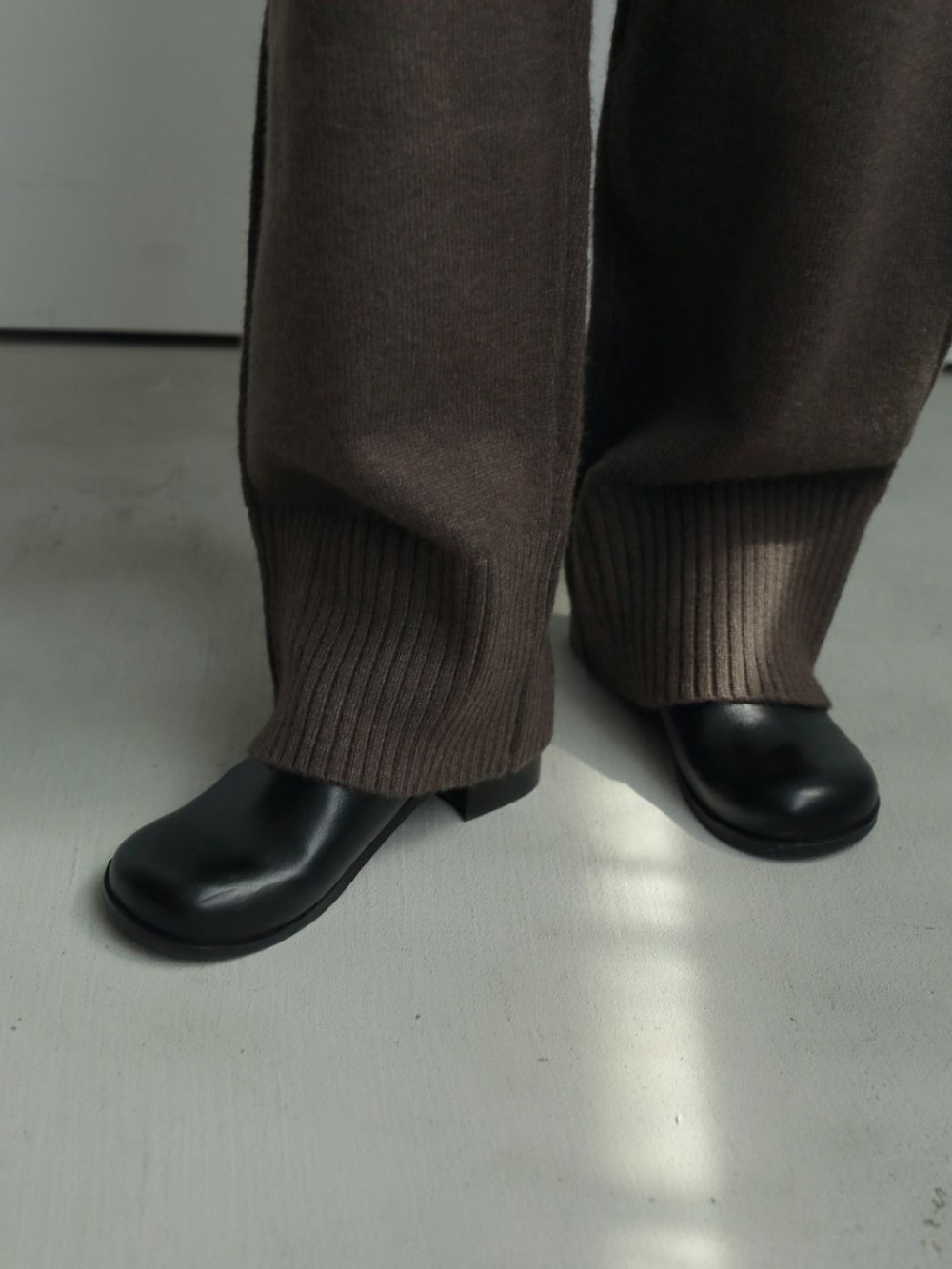 【anuke】Ecoleather Heel Slip-ons anuke(アンヌーク) Ecoleather Heel Slip-ons - COLDBECK ONLINE