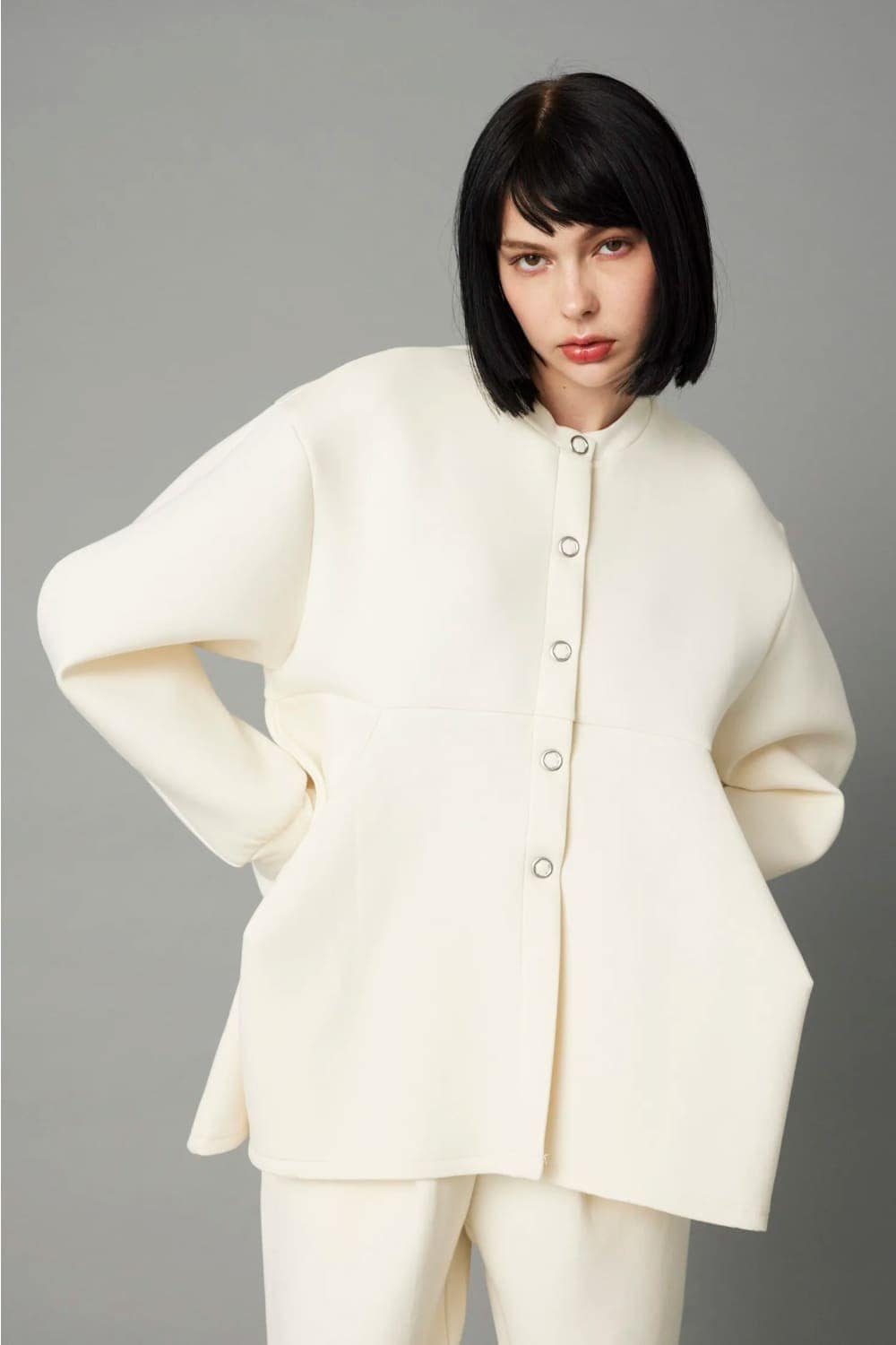 HeRIN.CYE（ヘリンドットサイ）の「Feels v-neck Cardigan