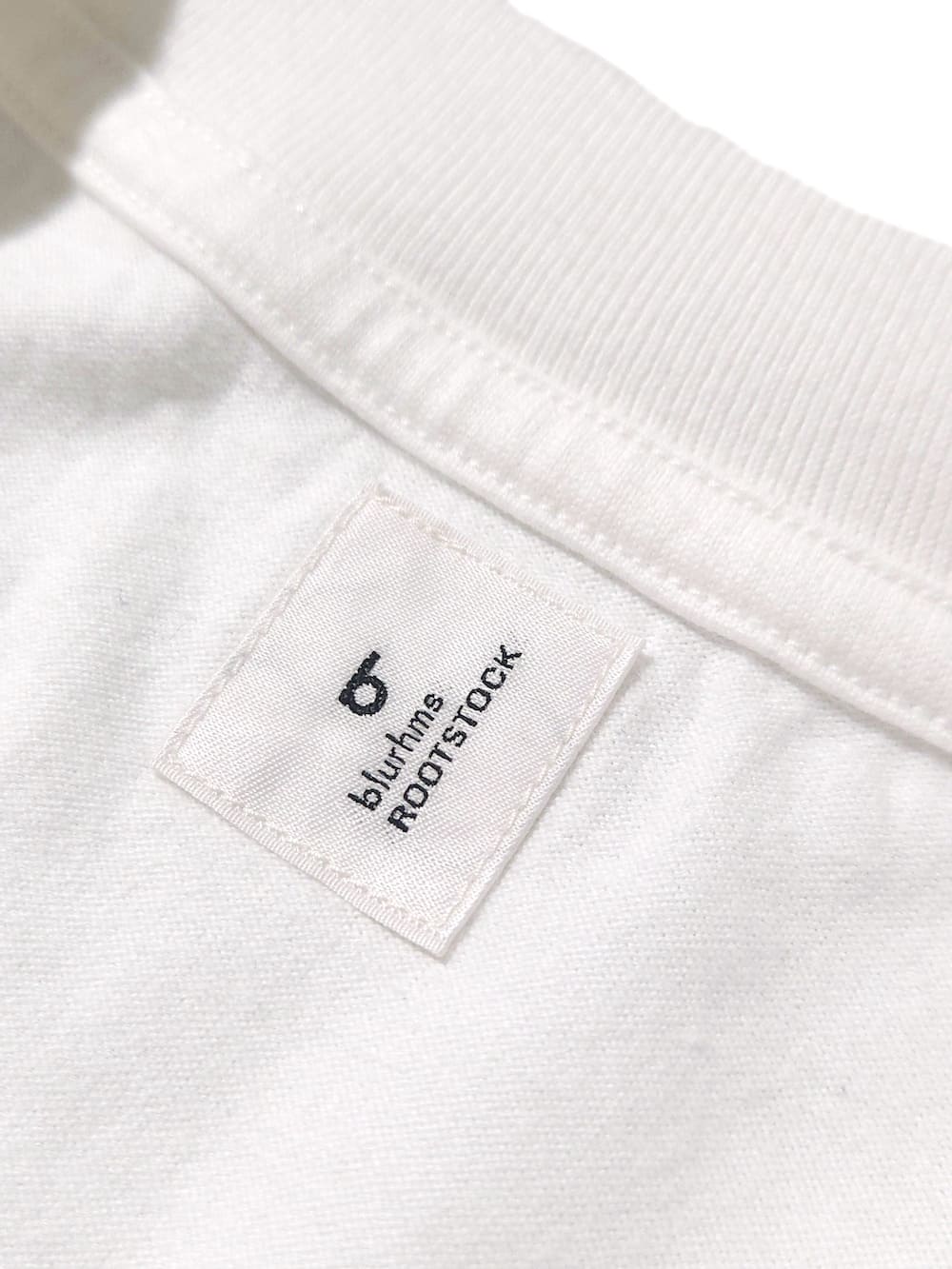 【SALE】blurhmsROOTSTOCK(ブラームスルーツストック) BRITPOP Print Tee WIDE