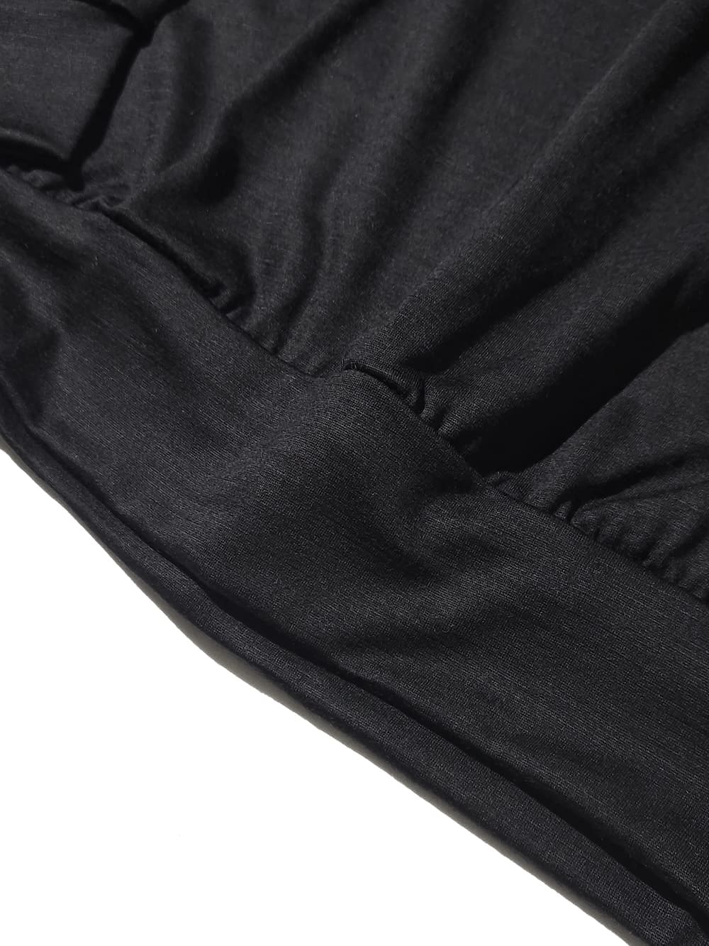 INTERIM(インテリム) EXTRA FINE MERINO WOOL JERSEY HIGH NECK HALF ZIP