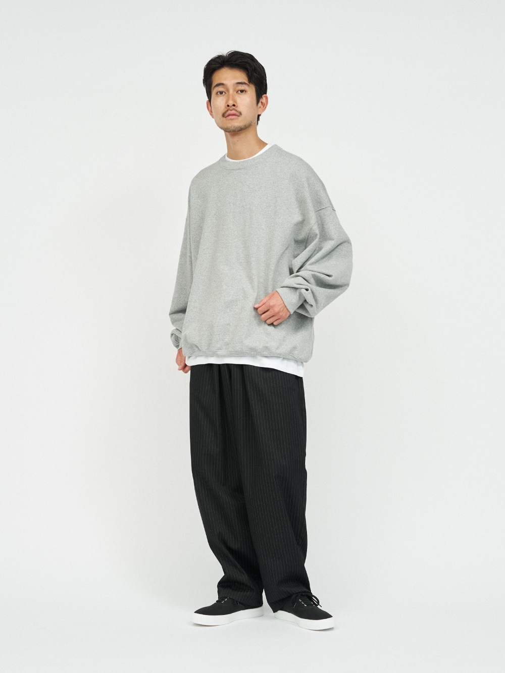 FreshService(フレッシュサービス) LIGHT OZ CREW NECK SWEAT