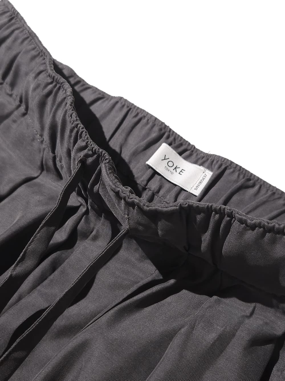 YOKE(ヨーク) Cupro Polyester Washable Twill Easy Pants - COLDBECK