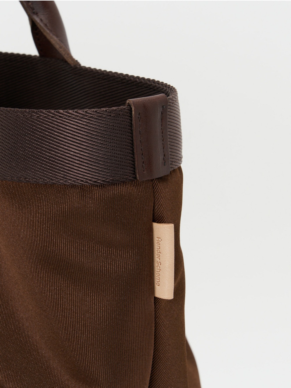 Hender Scheme(エンダースキーマ) 2tuck tote M