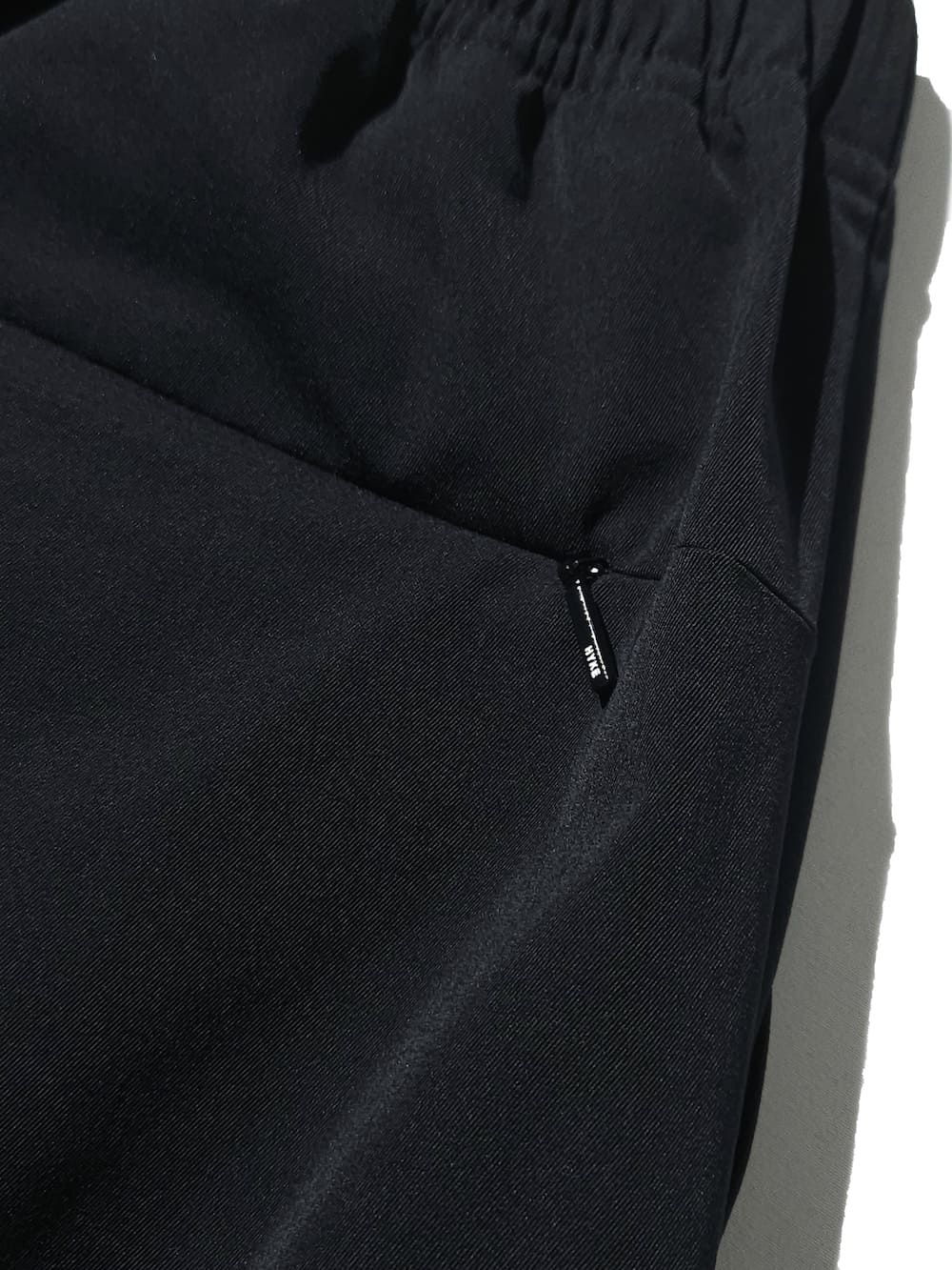HYKE(ϥ) TASLAN TWILL WIDE LEG PANTS