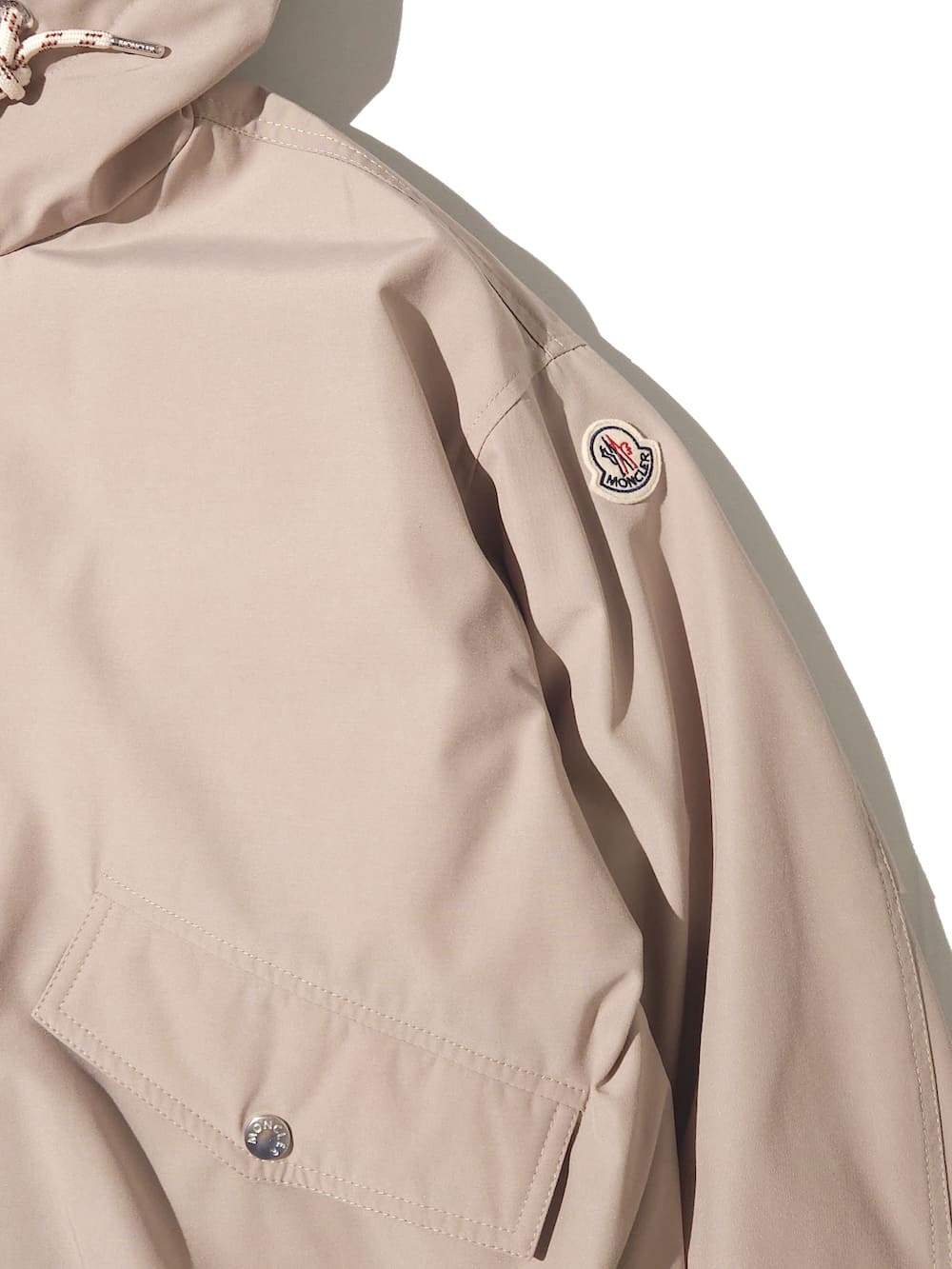 MONCLER(モンクレール) Eucalyptus ショートダウンジャケット