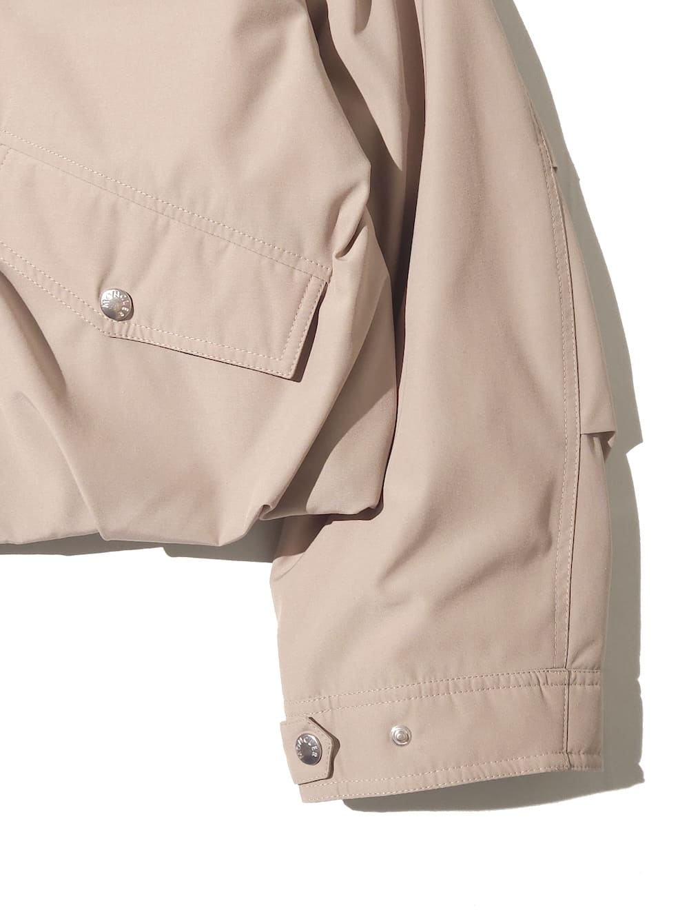 MONCLER(モンクレール) Eucalyptus ショートダウンジャケット