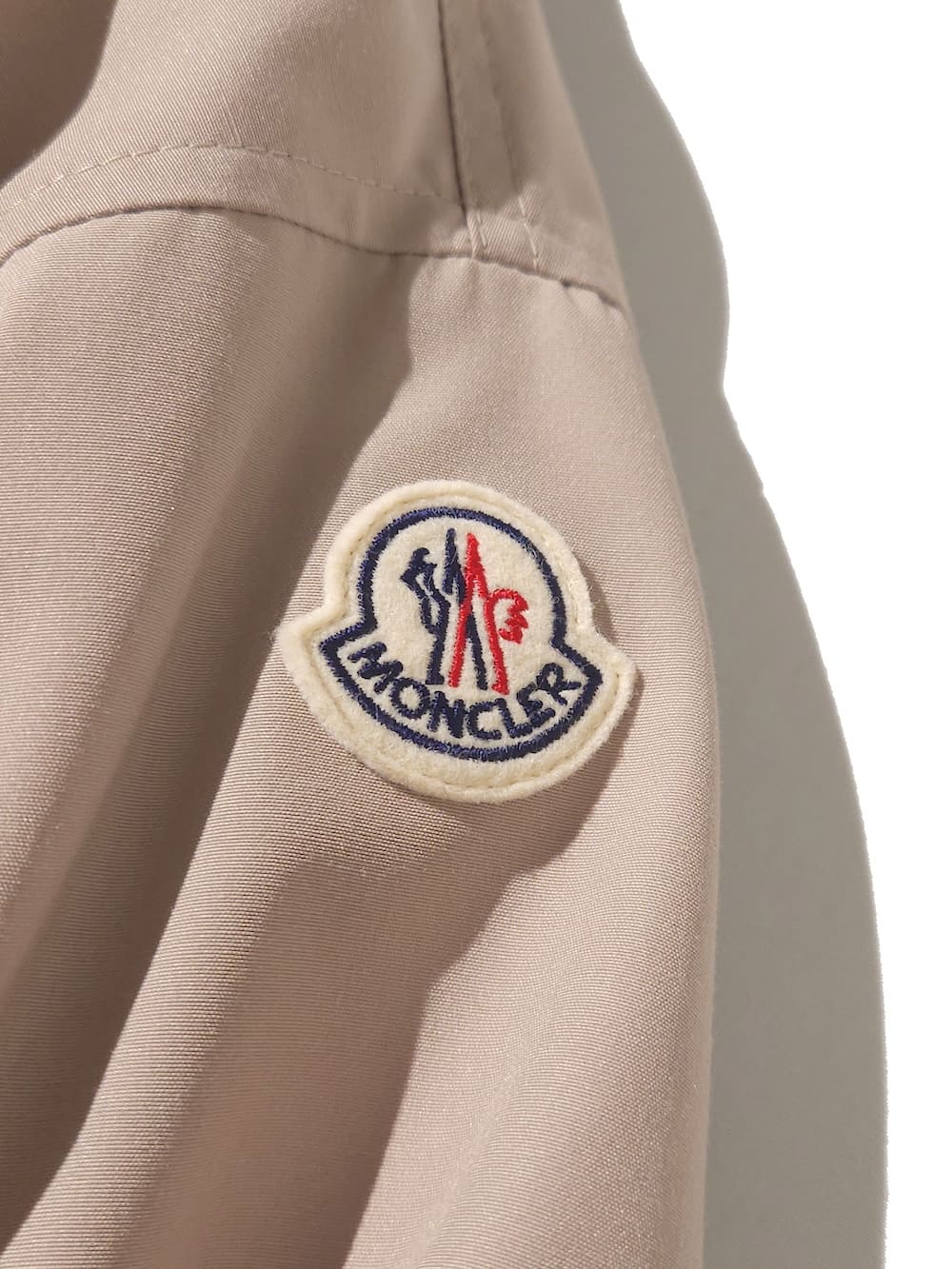 MONCLER(モンクレール) Eucalyptus ショートダウンジャケット