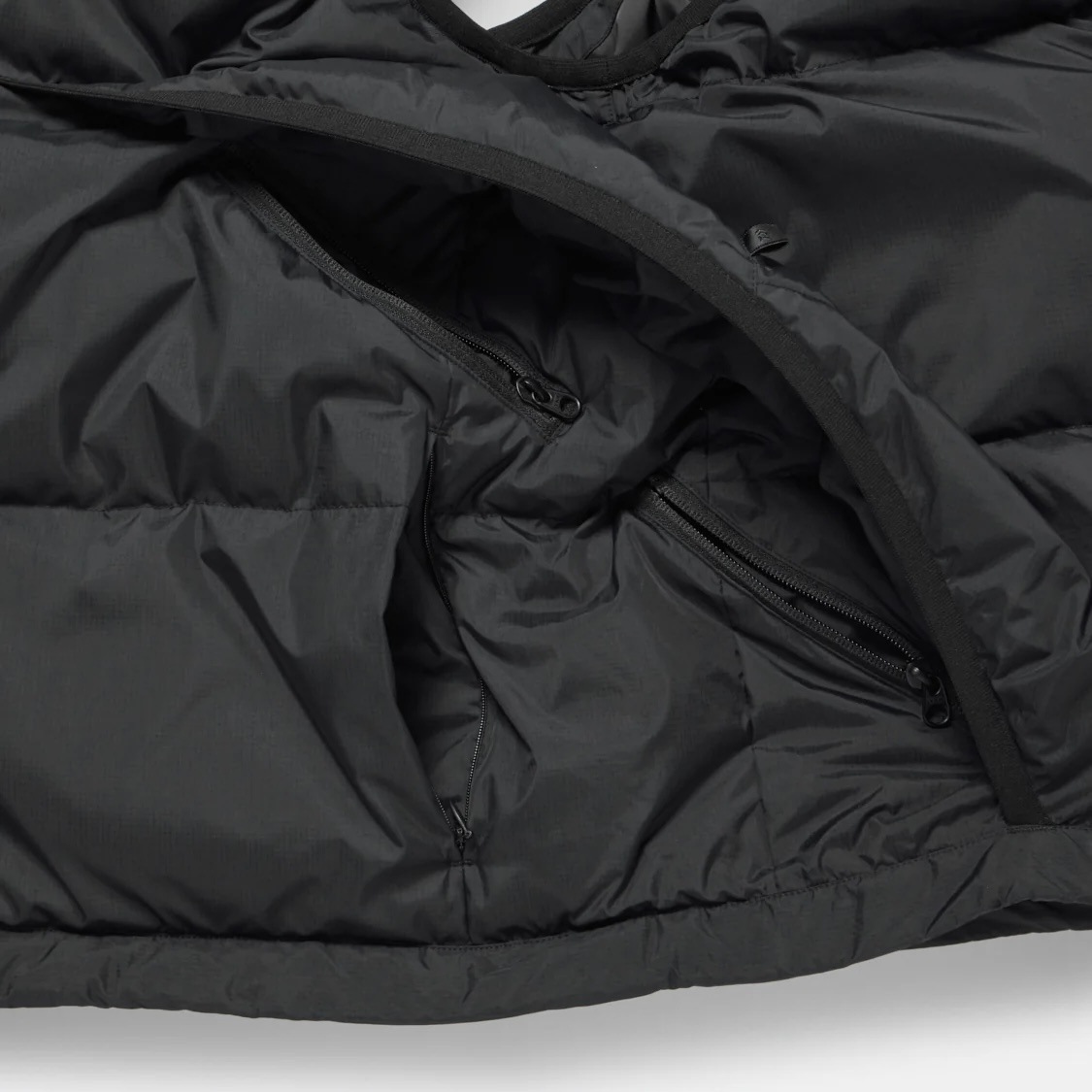 DAIWA PIER39(ダイワピア39) TECH ALPINE DOWN VEST