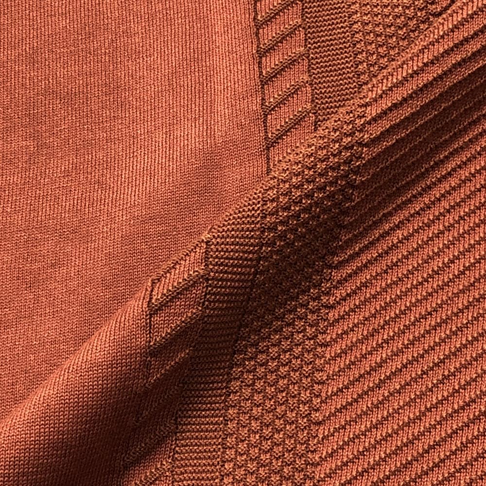 【SALE】YASHIKI(ヤシキ) Hanagasumi Knit