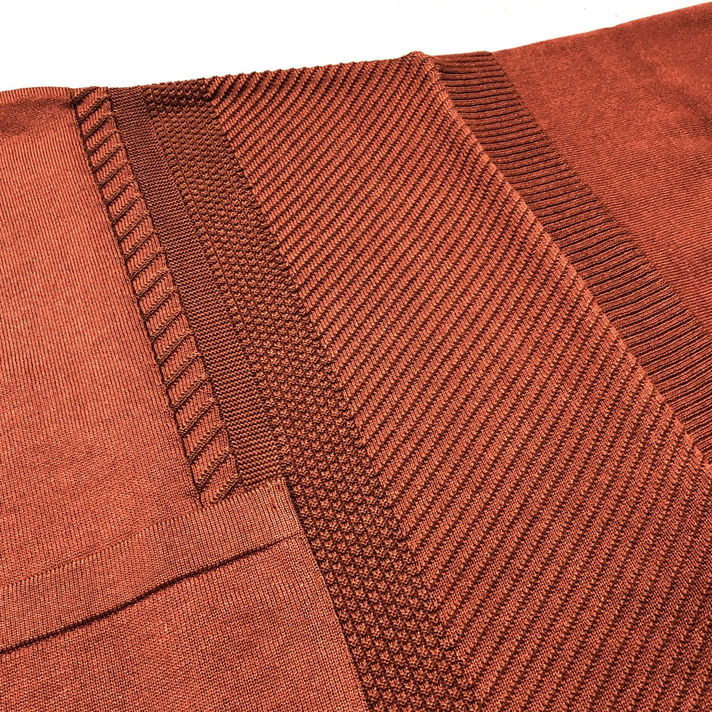 【SALE】YASHIKI(ヤシキ) Hanagasumi Knit