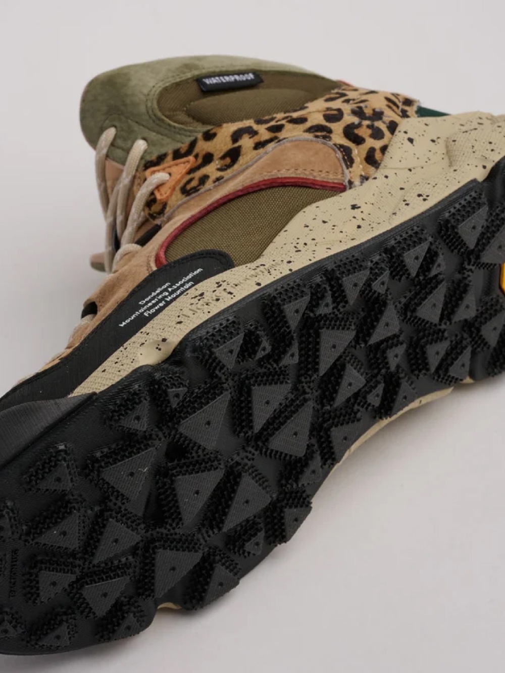 Flower MOUNTAIN(フラワーマウンテン) BACK COUNTRY Hi バックカントリー ハイカット