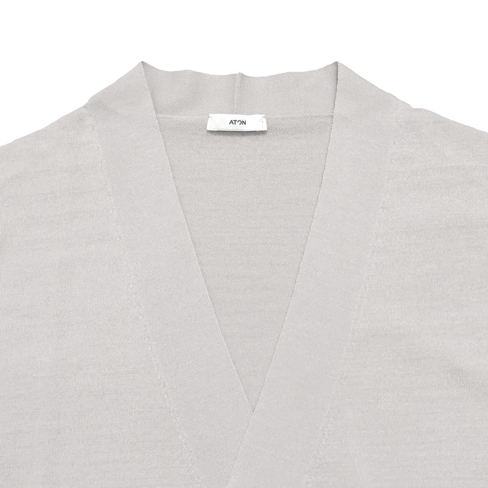 新品 ATON FRESCA KNIT オーバーサイズカーディガン ホワイト 6 新品 ATON FRESCA KNIT オーバーサイズカーディガン ホワイト 6 新品