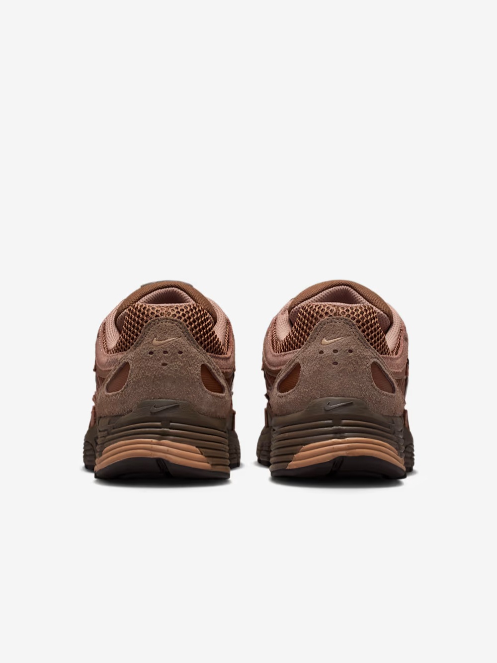 NIKE(ナイキ) P-6000 スエード