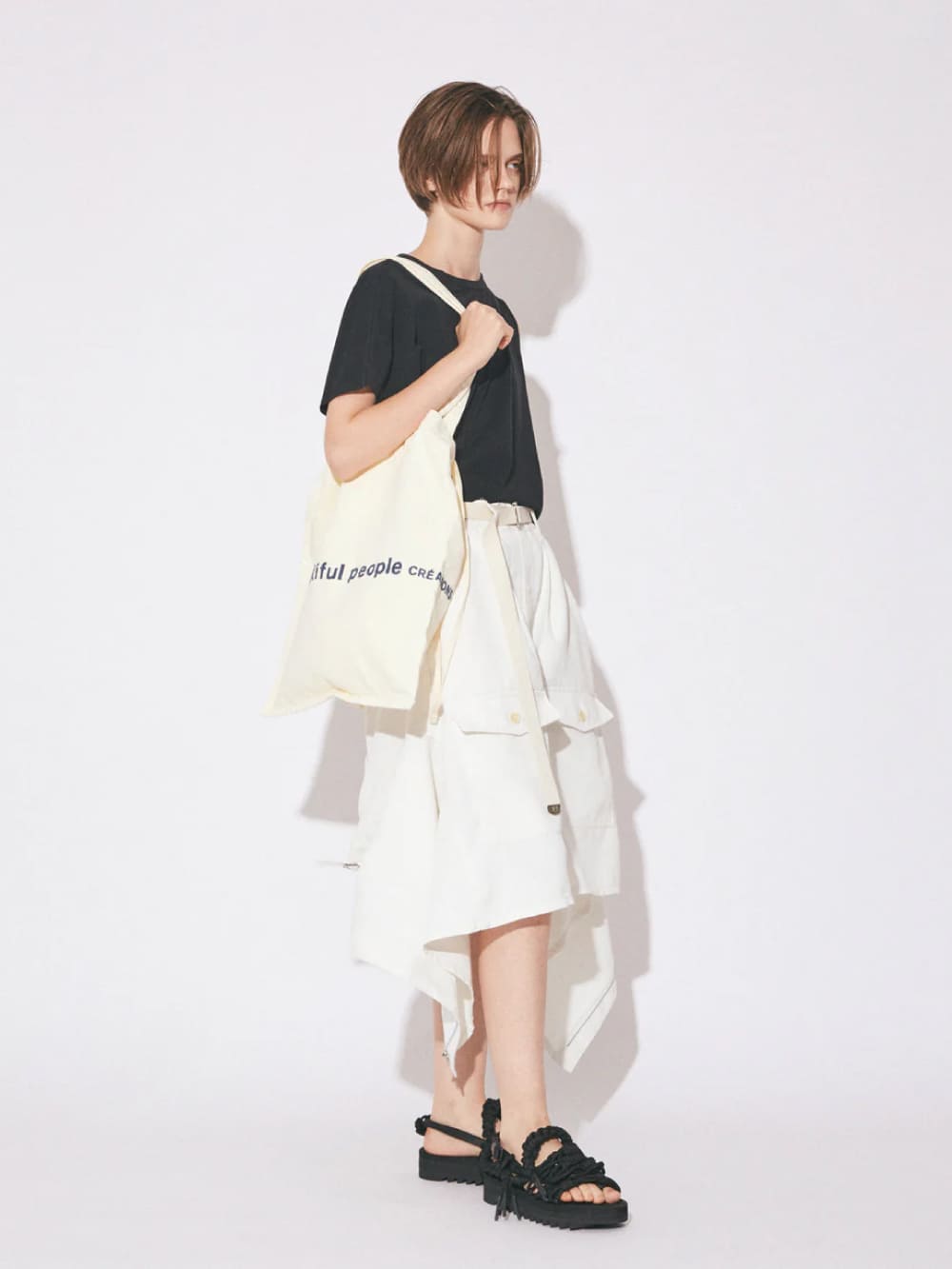 beautiful people(ビューティフルピープル) brushed logo bag