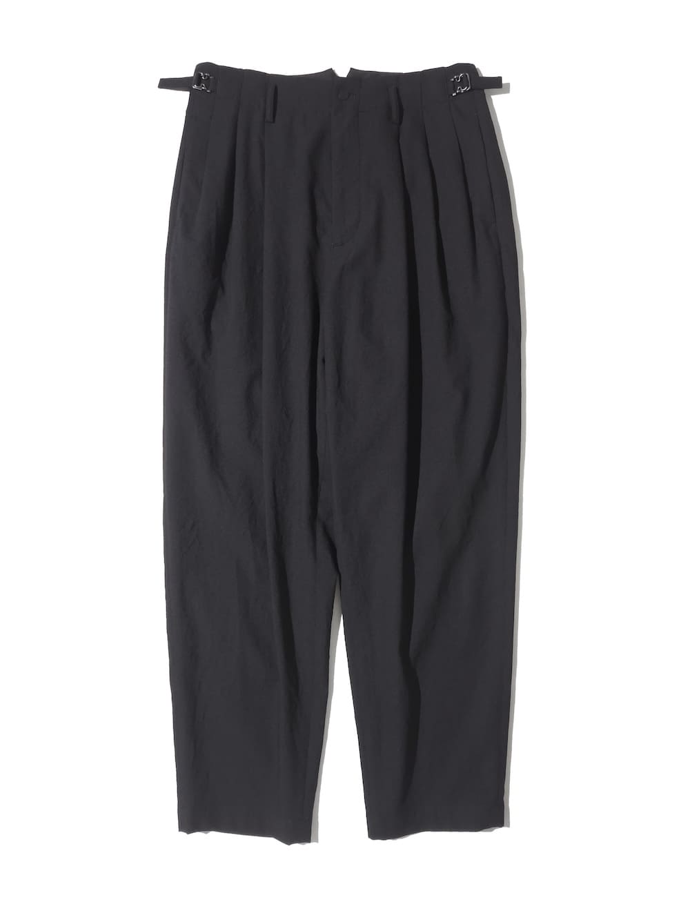 IRENISA(イレニサ) THREE TUCKS TAPERED PANTS - COLDBECK ONLINE
