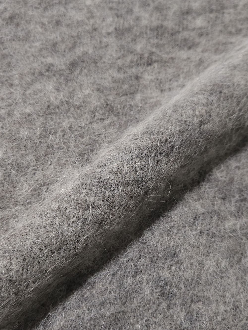 YOKE(ヨーク) 3Color Mix Baby Alpaca Crewneck Sweater